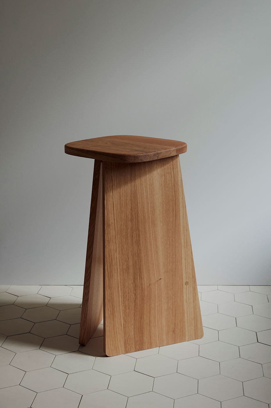 Arca Stool / High