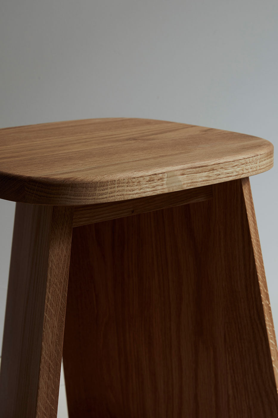 Arca Stool / High