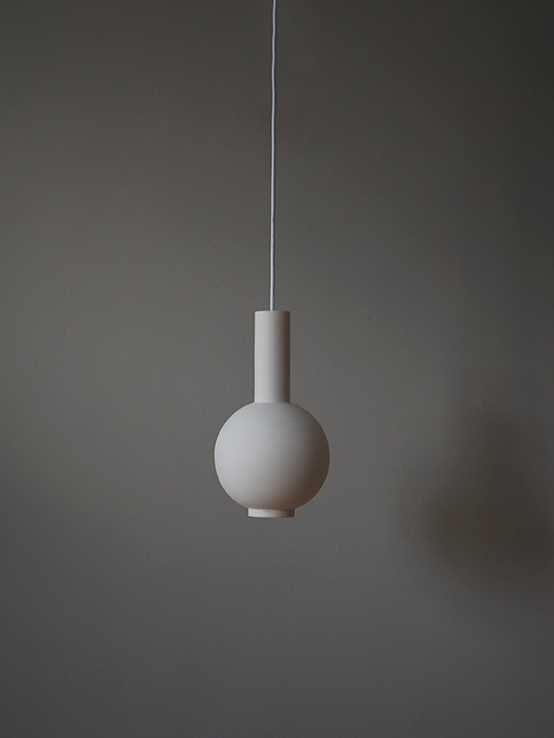 Pendant Lamp / Puritan