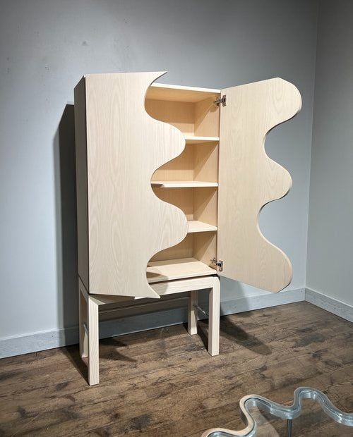 Cabinet / Limited edition