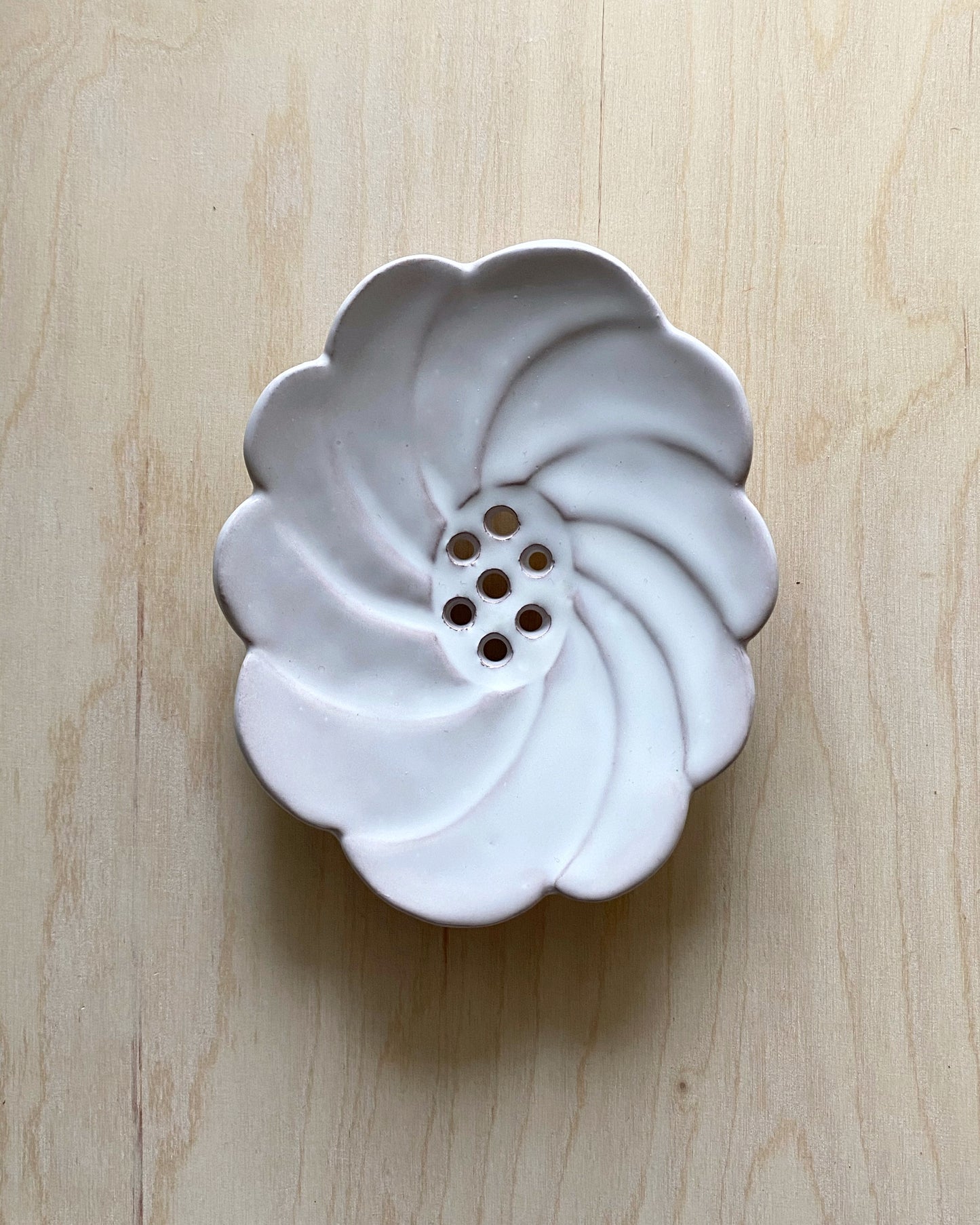 Soap Dish / White