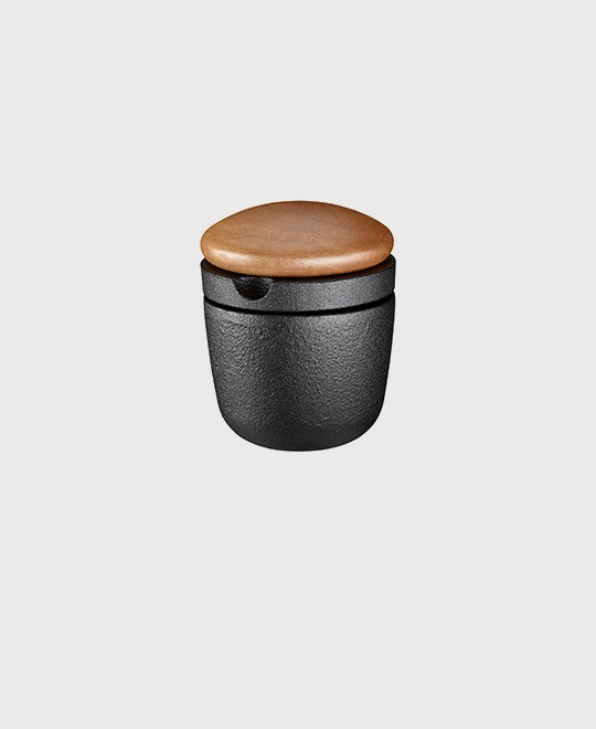 Small Pepper/Spice mill with Walnut Lid