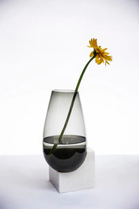 Cliffhanger / Vase - White Marble